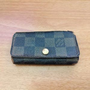 Louis Vuitton Damier Key Holder/Wallet #1527💥PRICE DROP💥